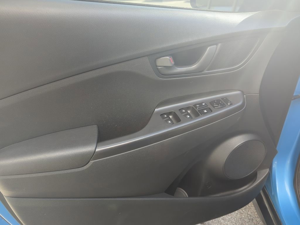 Used 2019 Hyundai Kona SEL image 20