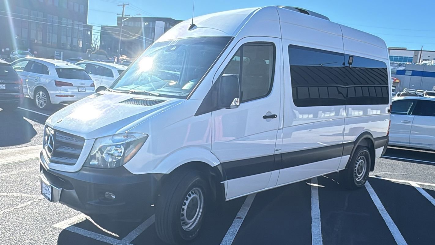 Used 2014 Mercedes-Benz Sprinter 2500 image 7