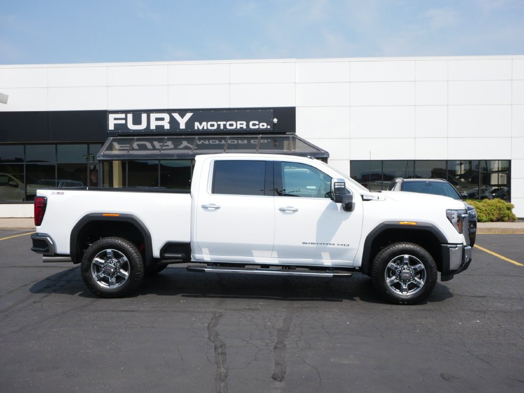 New 2026 GMC Sierra 3500 SLT w/ SLT Premium Package AWD/4WD image 1