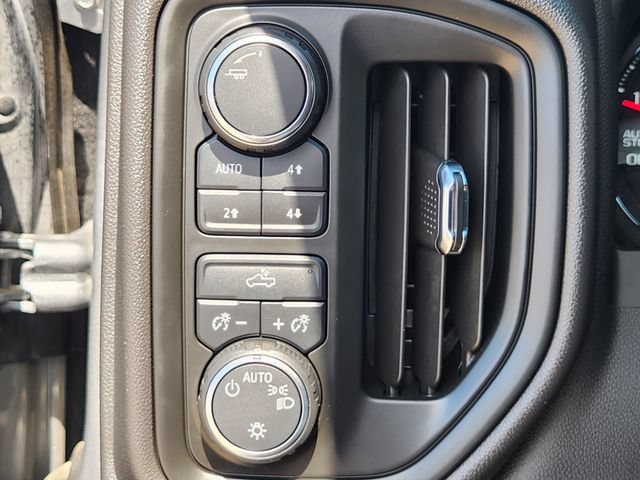 Used 2024 Chevrolet Silverado 1500 Custom Trail Boss AWD/4WD image 21