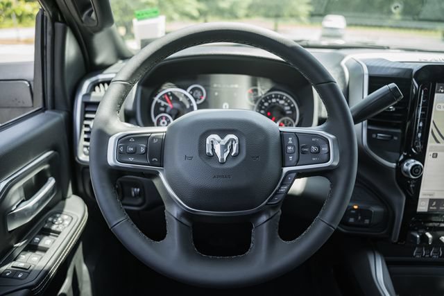 New 2026 RAM 3500 Big Horn AWD/4WD image 38