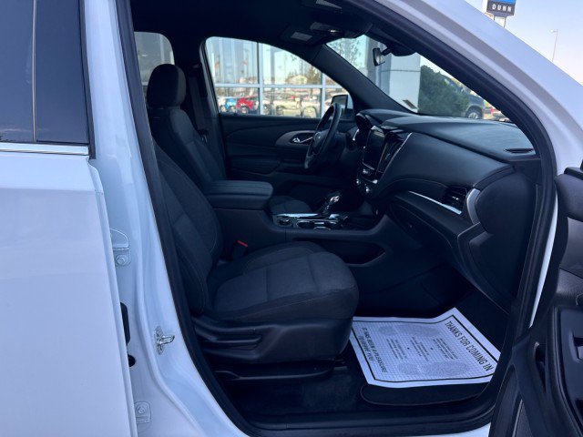 Used 2023 Chevrolet Traverse LT FWD image 29