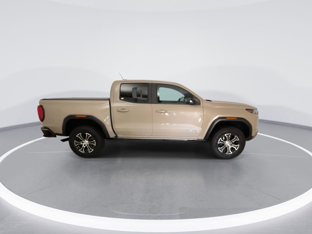 Used 2024 GMC Canyon AT4 w/ Technology Package AWD/4WD image 2