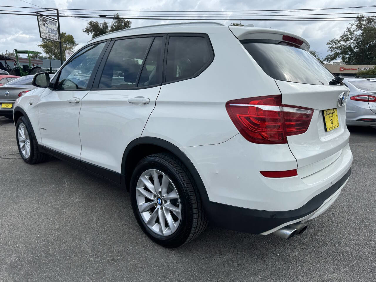 Used 2016 BMW X3 xDrive28i w/ Premium Package image 4