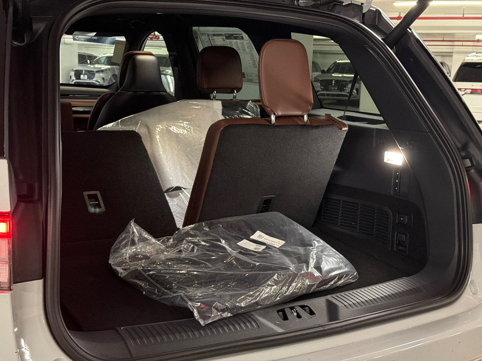 New 2027 Lincoln Aviator Reserve AWD/4WD image 8