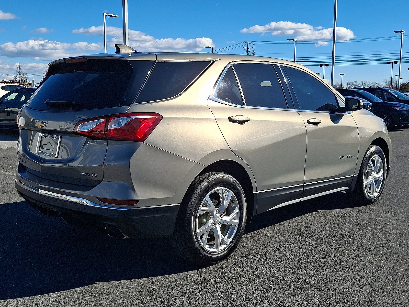 Used 2018 Chevrolet Equinox LT image 6