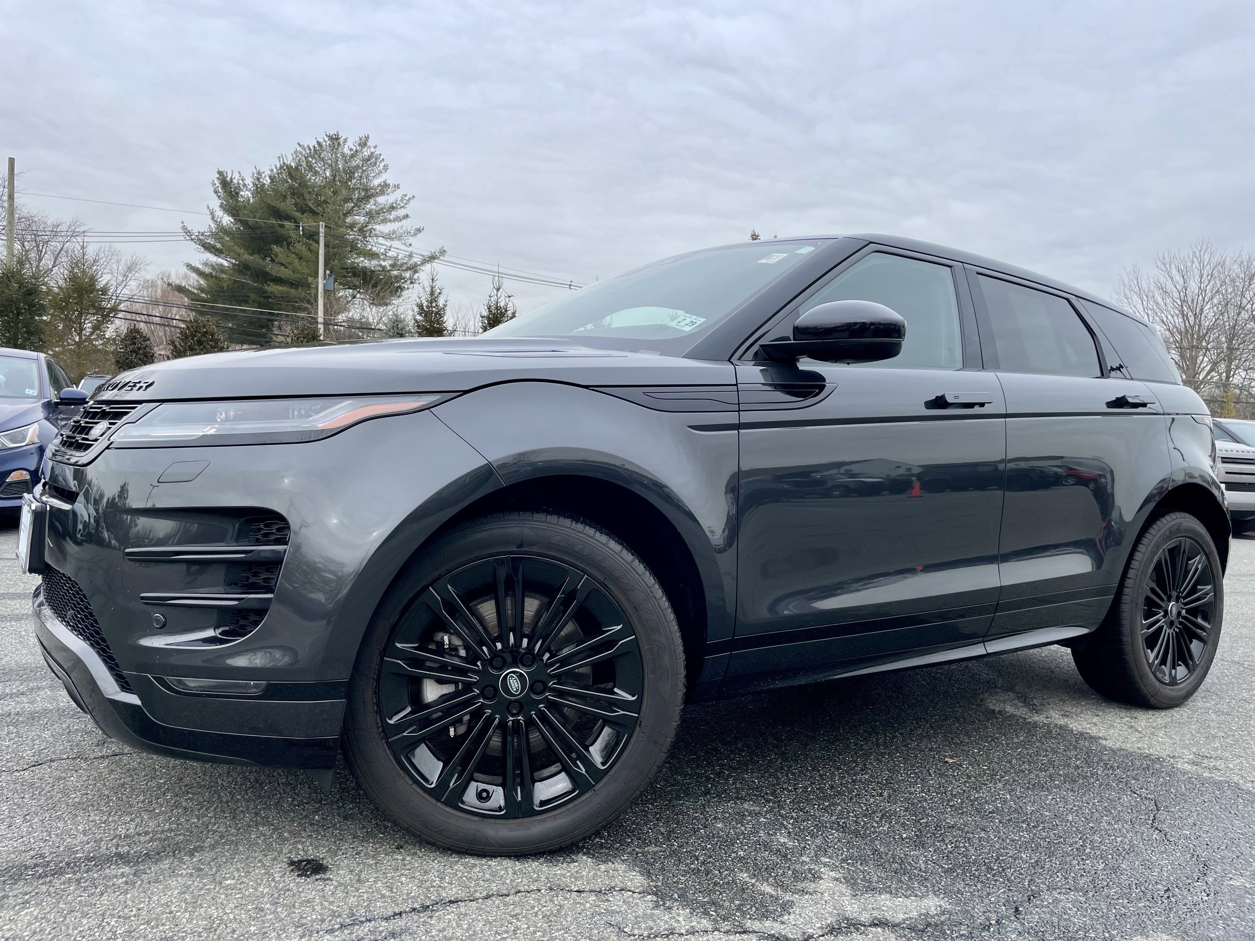 Certified 2024 Land Rover Range Rover Evoque Dynamic SE image 35