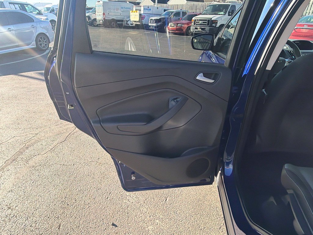 Used 2016 Ford Escape SE FWD image 24