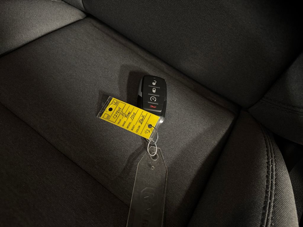 Used 2025 RAM 1500 Big Horn image 32