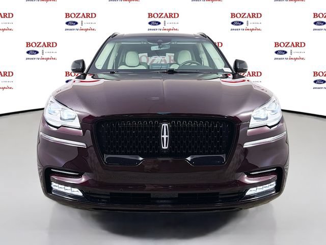 Certified 2024 Lincoln Aviator Black Label AWD/4WD image 2