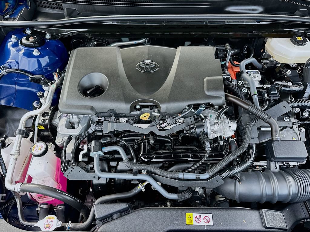 Used 2025 Toyota Camry LE image 28