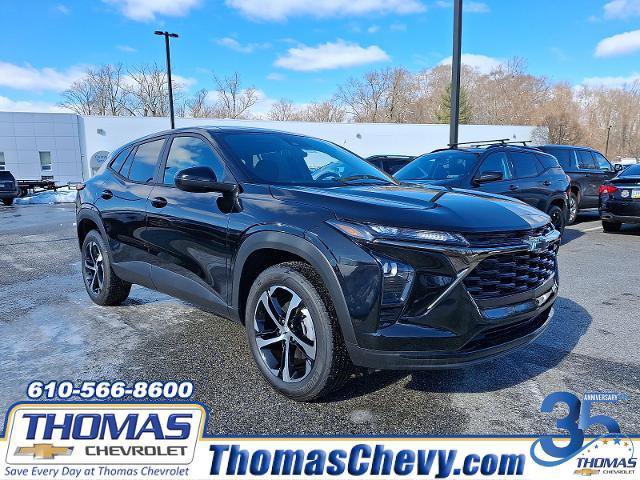 New 2026 Chevrolet Trax RS w/ Driver Confidence Package image 1