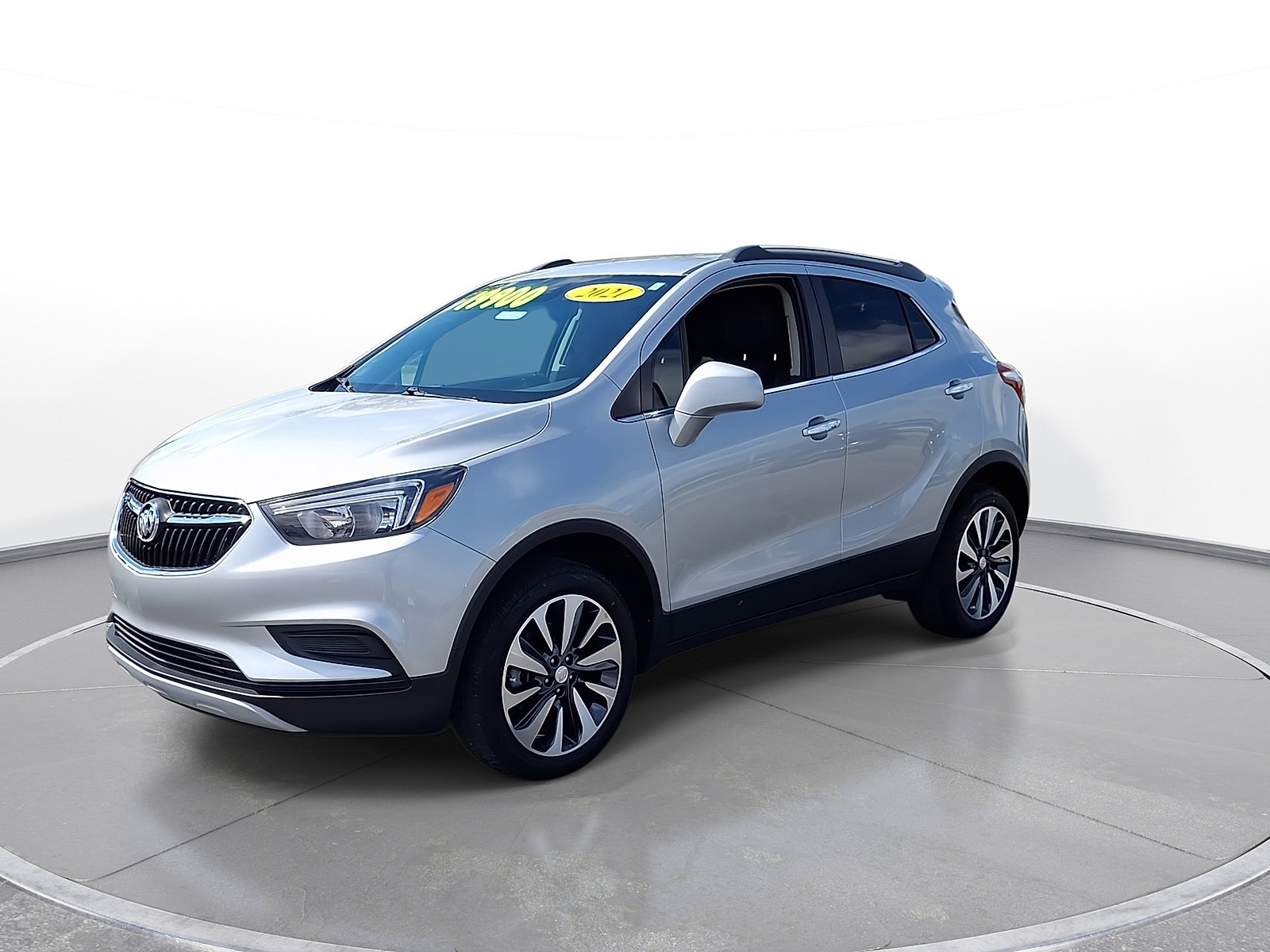 Used 2021 Buick Encore Preferred AWD/4WD image 4