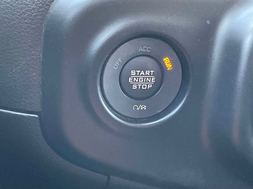 Used 2022 Jeep Wrangler Unlimited Sport AWD/4WD image 25