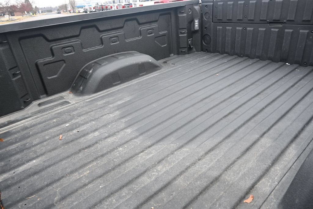 Used 2024 GMC Sierra 3500 Denali Ultimate AWD/4WD image 21