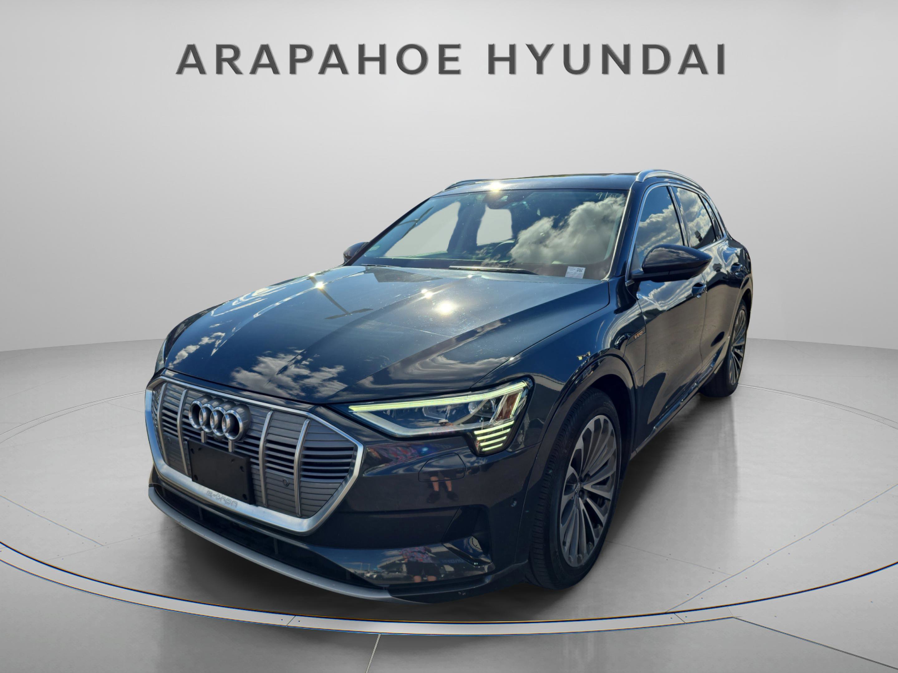Used 2019 Audi e-tron Prestige w/ Prestige Package