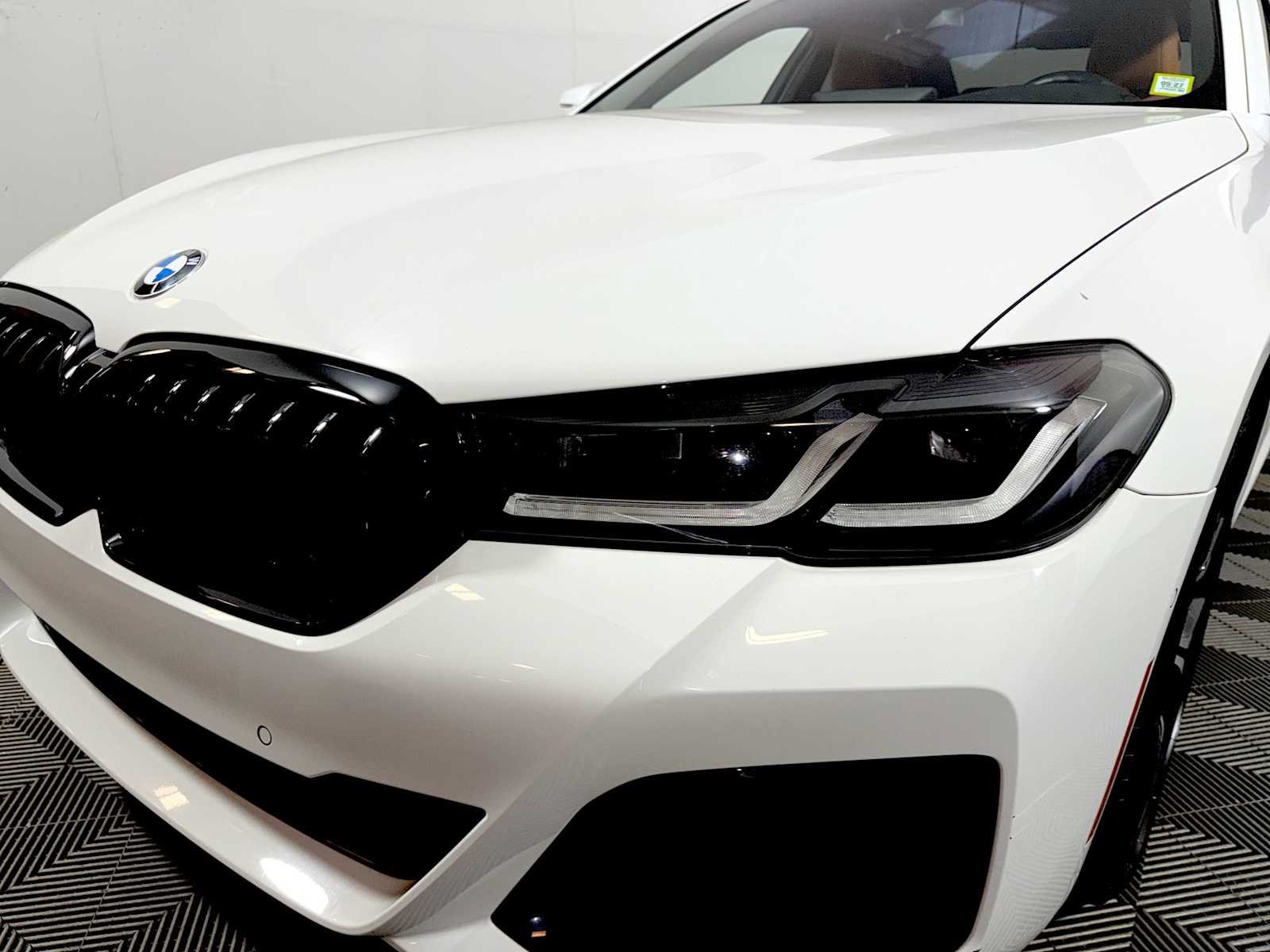 Used 2023 BMW 530i xDrive w/ M Sport Package AWD/4WD image 26