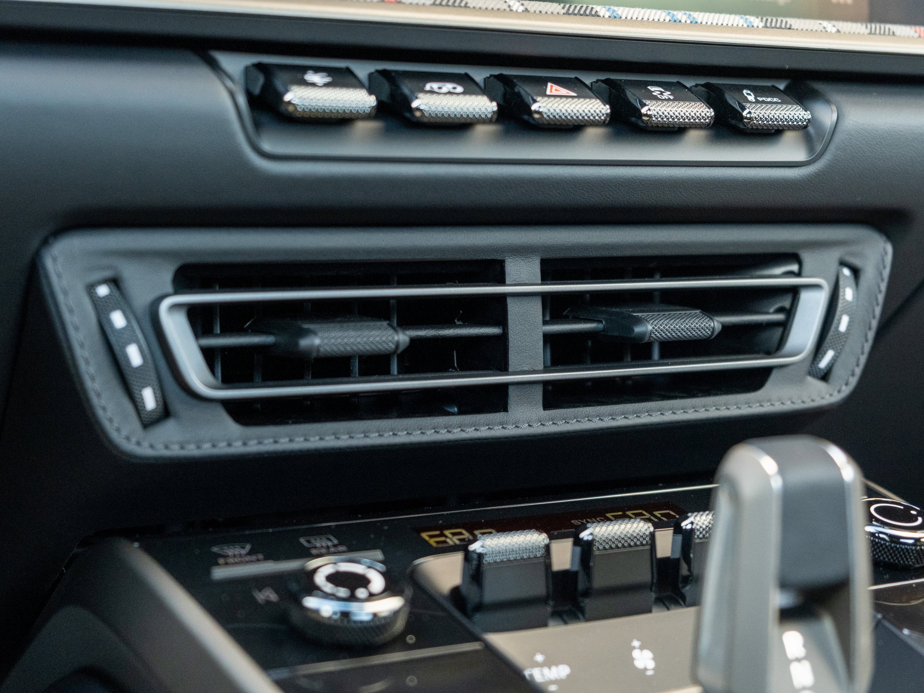 Certified 2025 Porsche 911 Turbo image 37