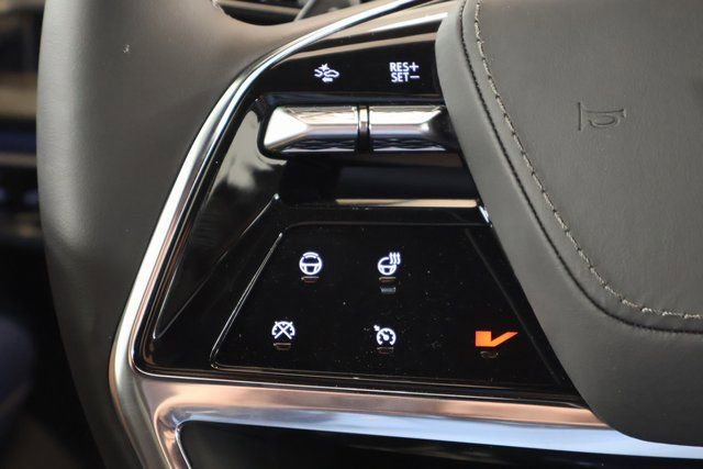 New 2026 Cadillac Vistiq Premium Luxury image 14