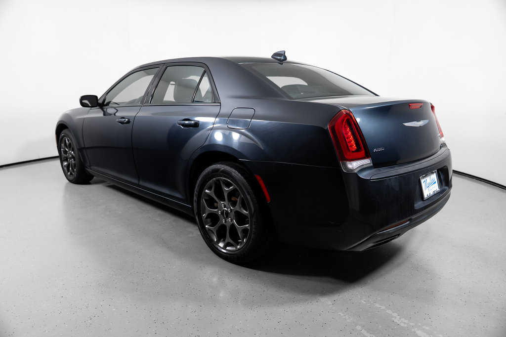 Used 2015 Chrysler 300 S AWD/4WD image 12