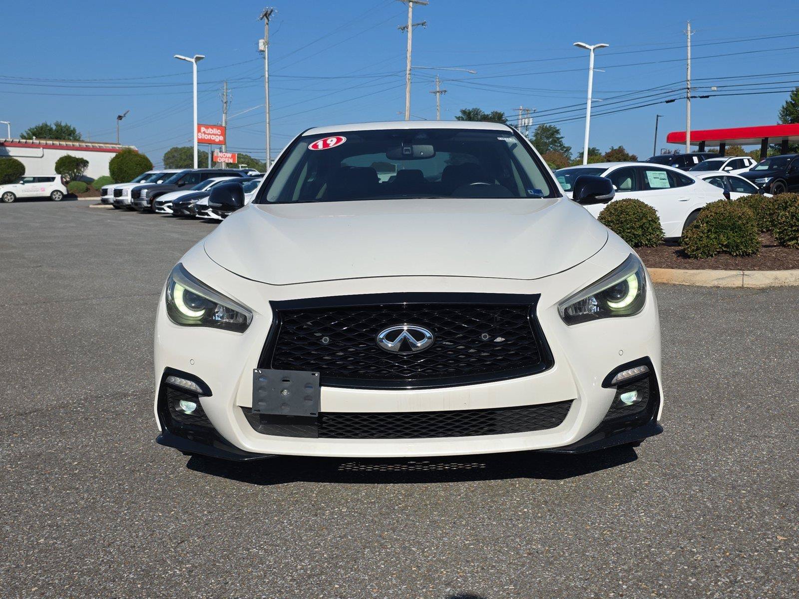 Used 2017 INFINITI Q50 Red Sport 400 AWD/4WD image 11