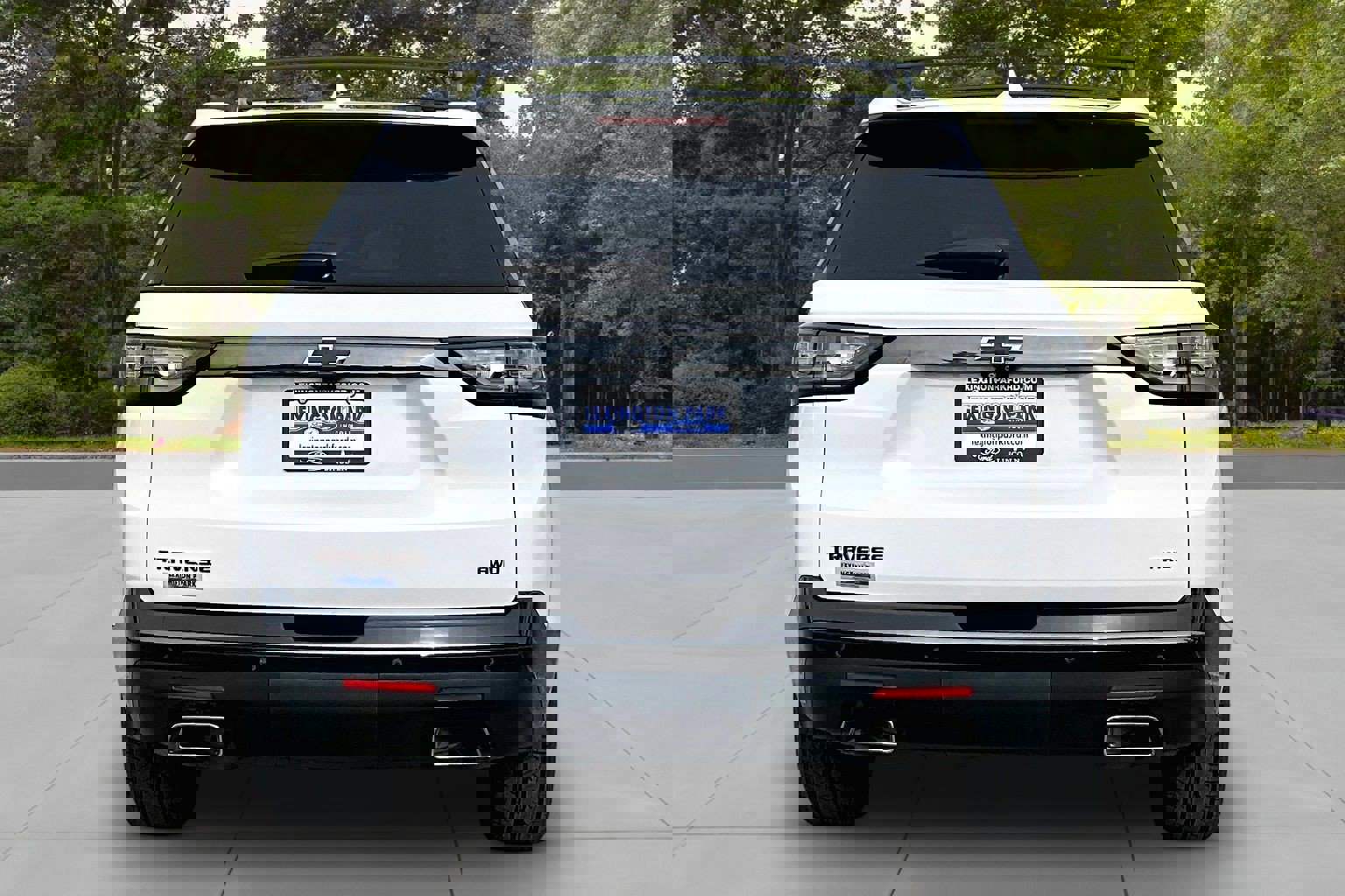 Used 2021 Chevrolet Traverse Premier w/ Redline Edition image 6