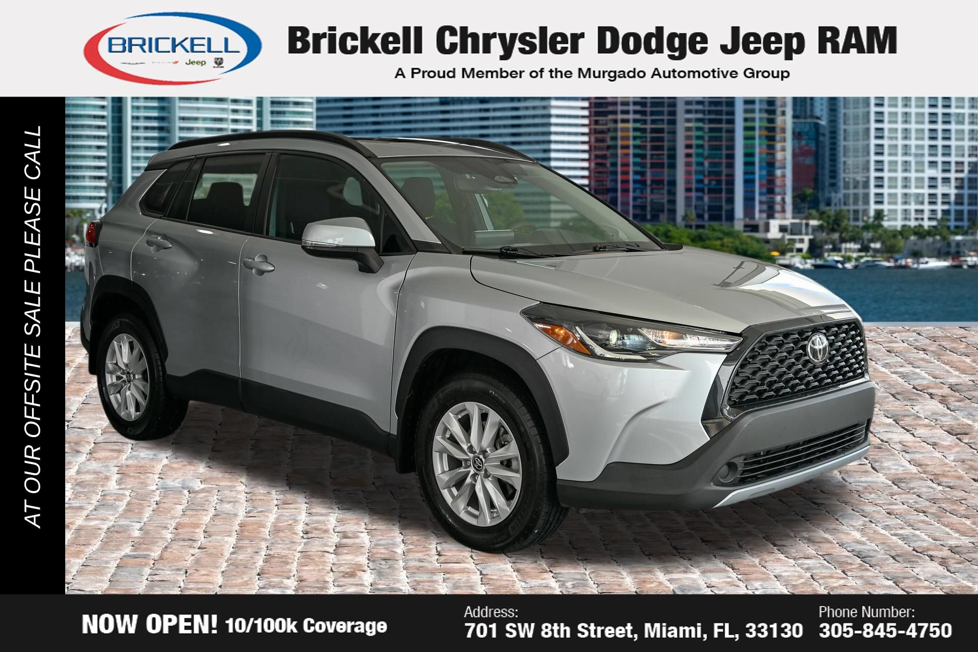 Used 2024 Toyota Corolla Cross LE w/ Moonroof Package FWD image 2