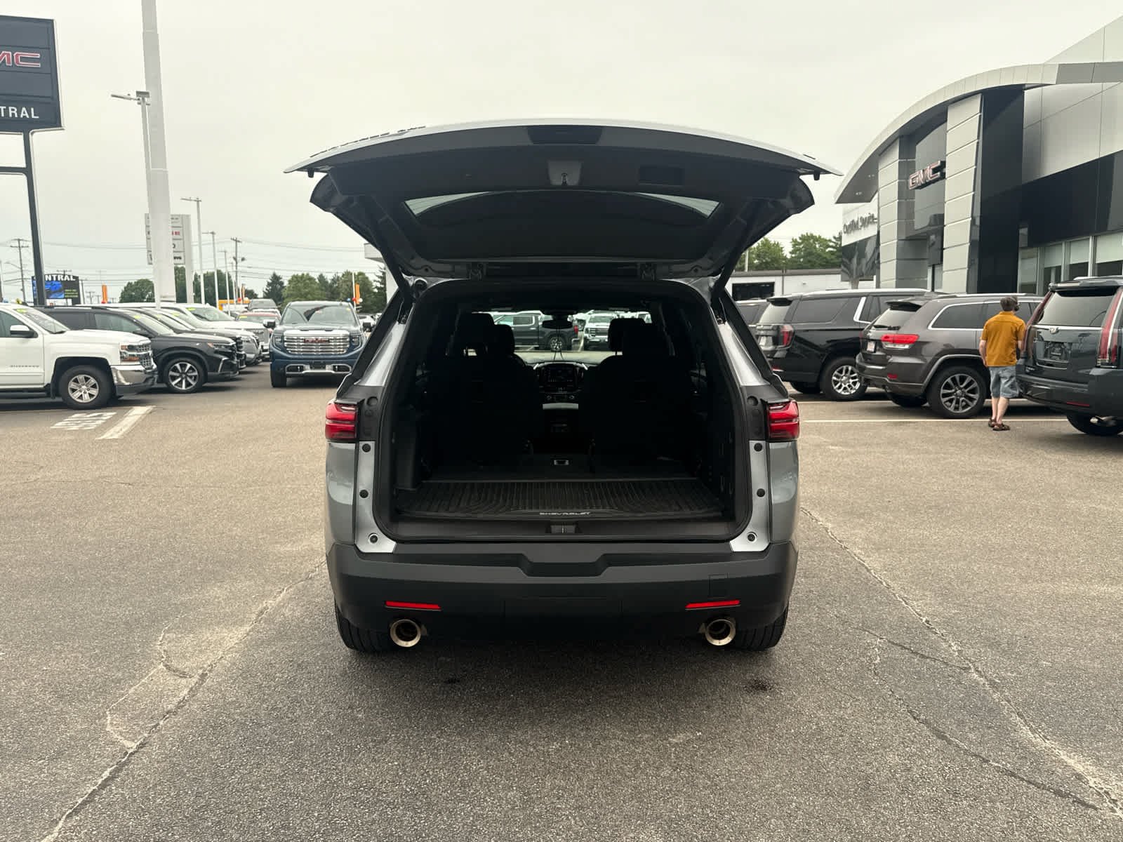 Certified 2023 Chevrolet Traverse LT AWD/4WD image 11