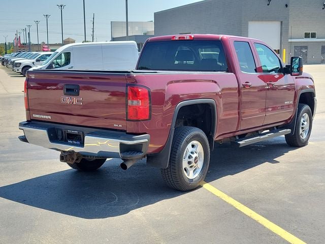 Used 2015 GMC Sierra 2500 SLE AWD/4WD image 4