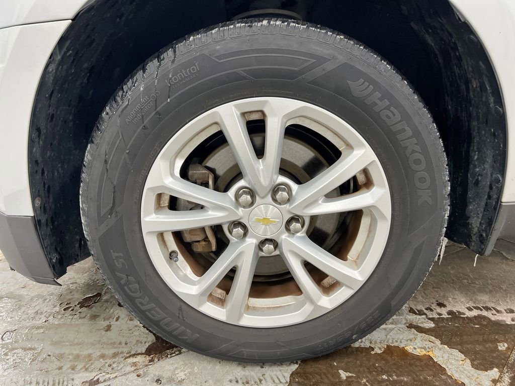 Used 2016 Chevrolet Equinox LT w/ Convenience Package image 26