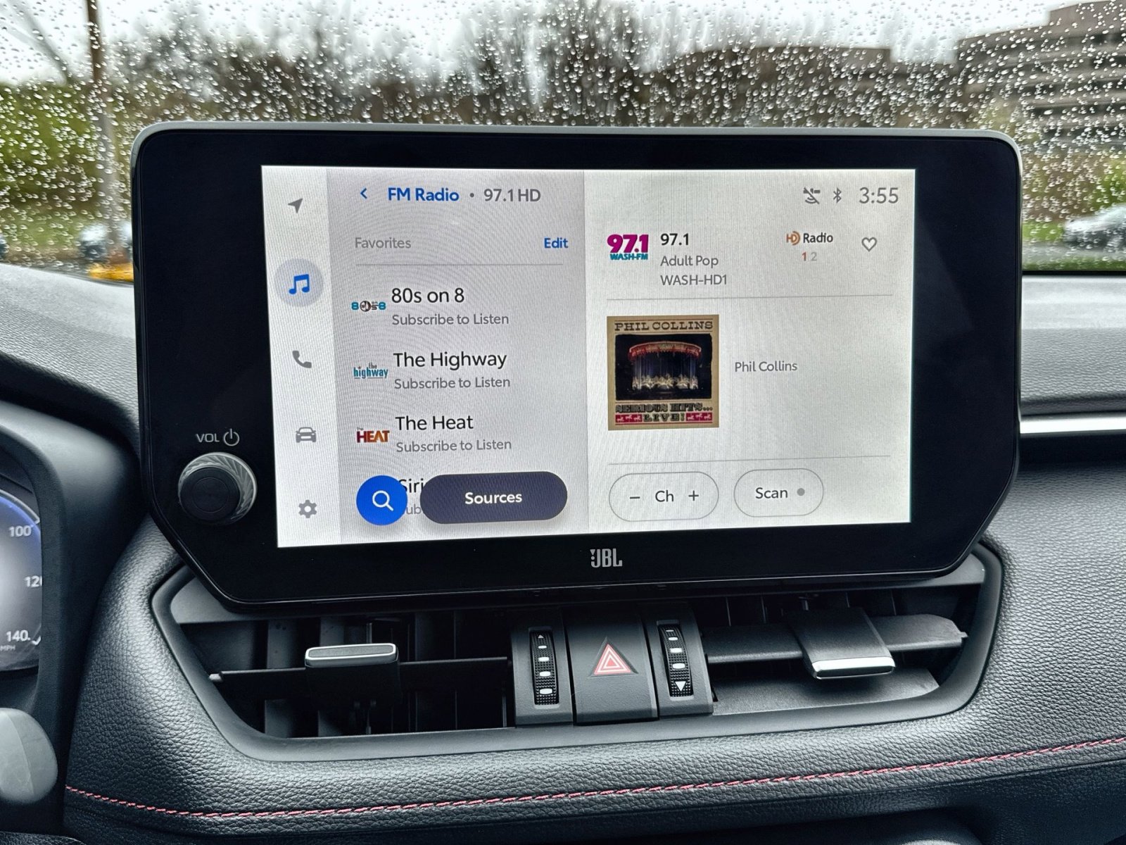 Used 2024 Toyota RAV4 XSE w/ Premium Package image 18