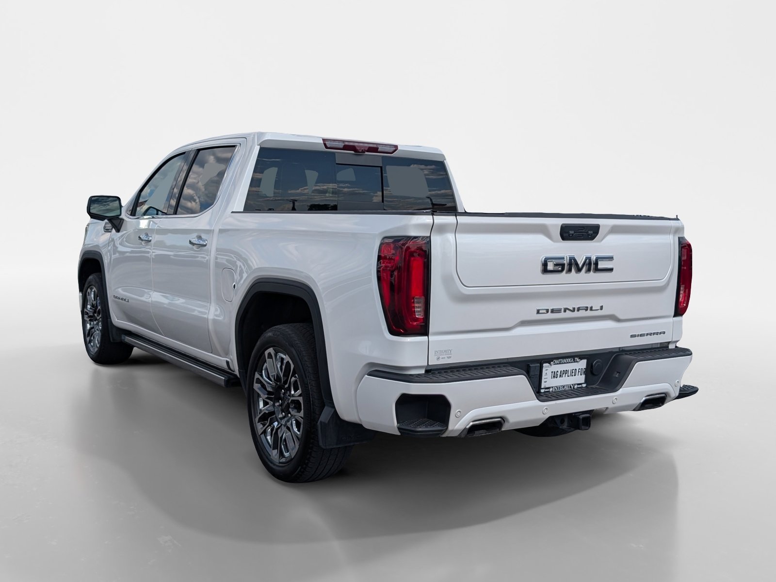 Used 2024 GMC Sierra 1500 Denali Ultimate AWD/4WD image 4
