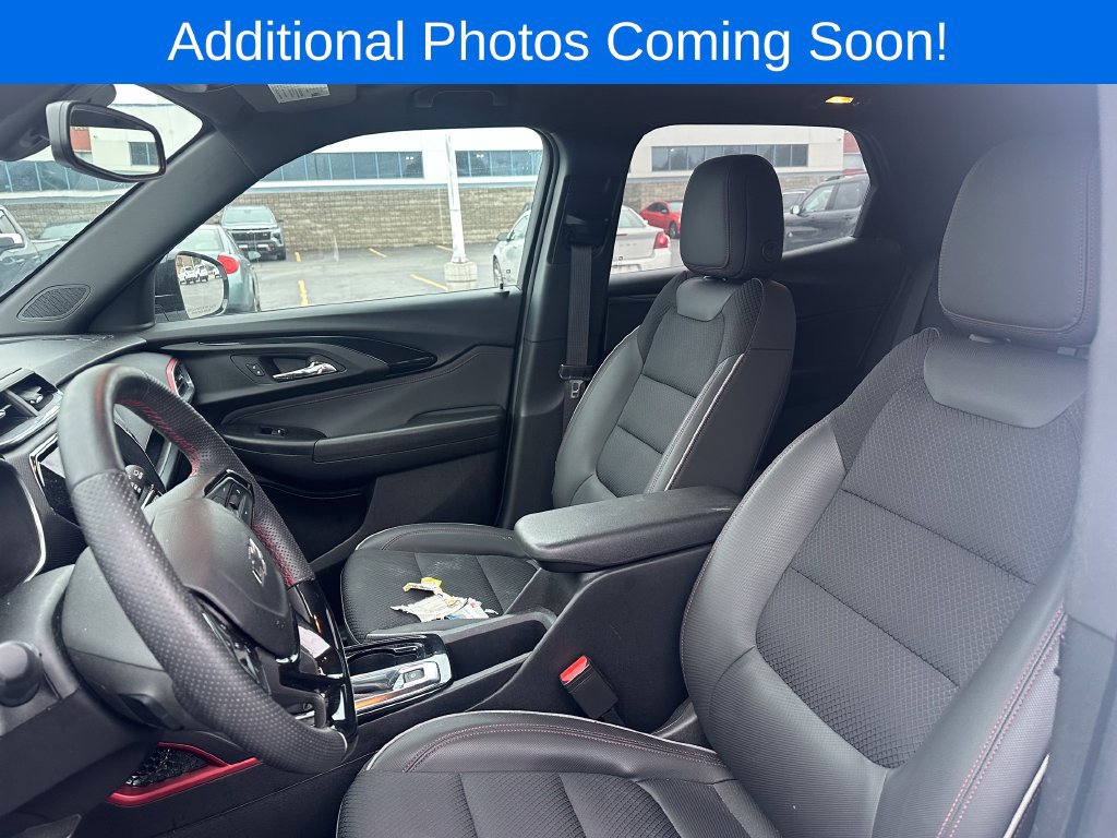 Used 2023 Chevrolet TrailBlazer RS w/ Sun and Liftgate Package AWD/4WD image 8