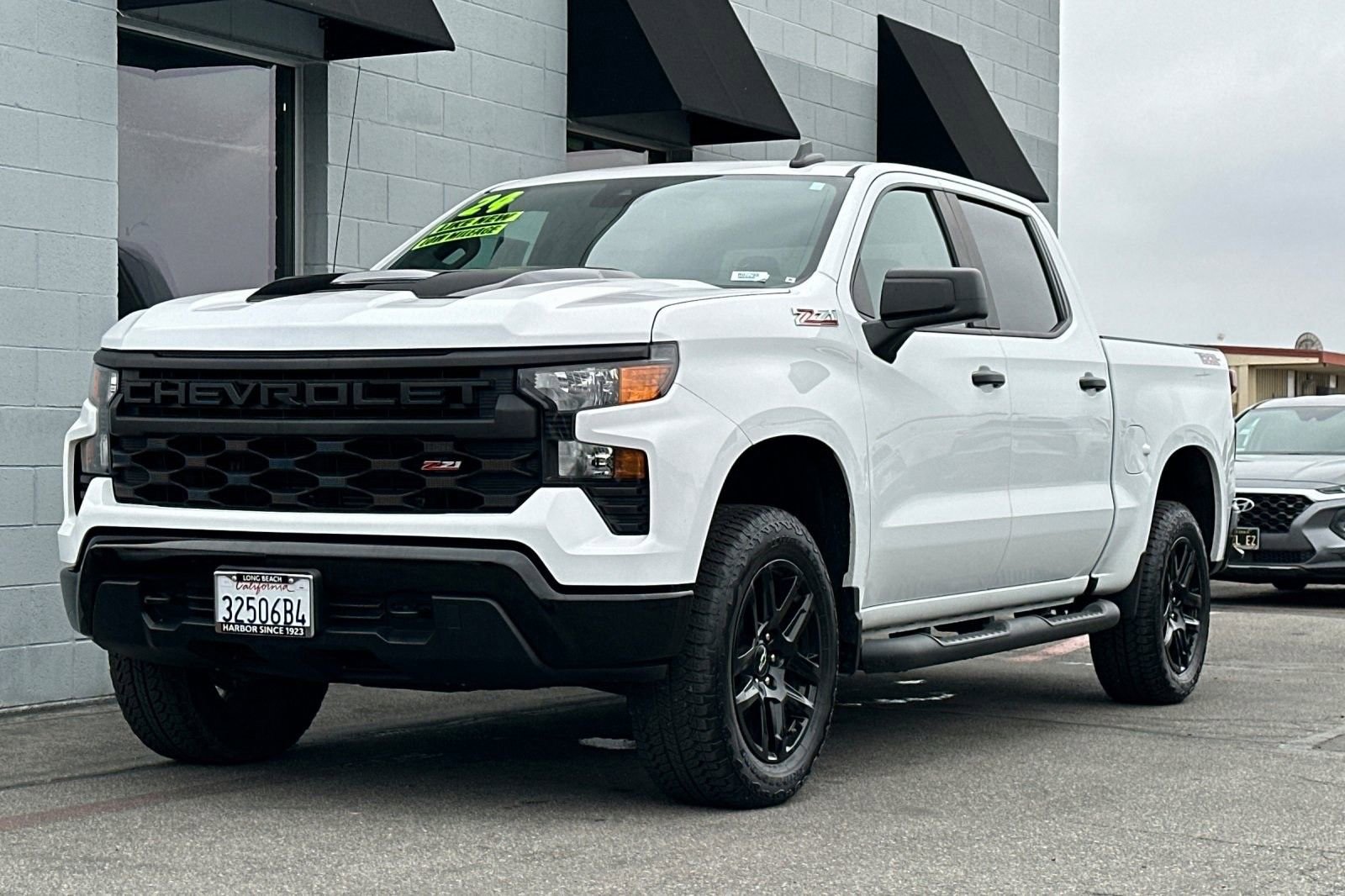 Certified 2024 Chevrolet Silverado 1500 Custom Trail Boss w/ Turbomax Blackout Package image 12