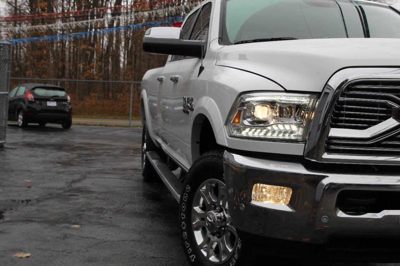 Used 2018 RAM 2500 Laramie w/ Snow Chief Group AWD/4WD image 4