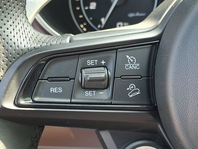 Used 2020 Alfa Romeo Stelvio Ti Sport w/ Quick Order Package 22S Sport AWD/4WD image 21