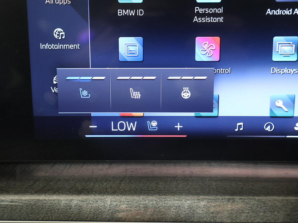 Used 2023 BMW 760i xDrive w/ Luxury Rear Seating Package AWD/4WD image 57