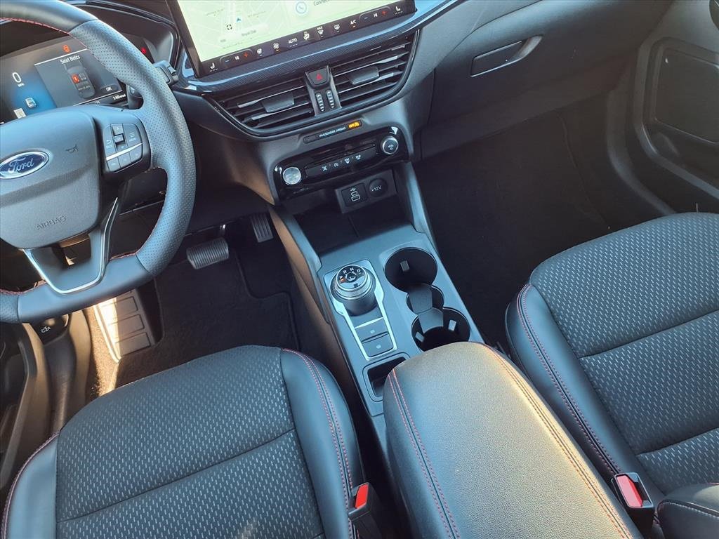 Used 2025 Ford Escape ST-Line w/ Tech Pack #1 image 11