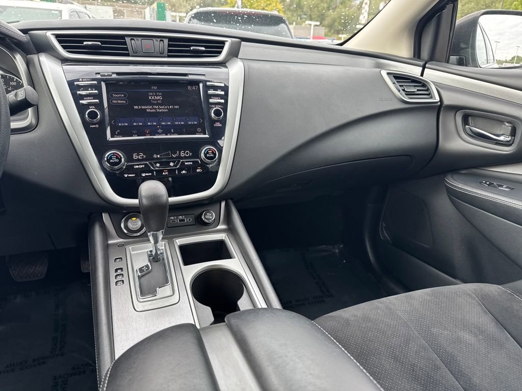 Used 2019 Nissan Murano S image 40