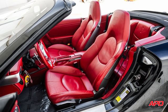 Used 2011 Porsche 911 Carrera S image 5