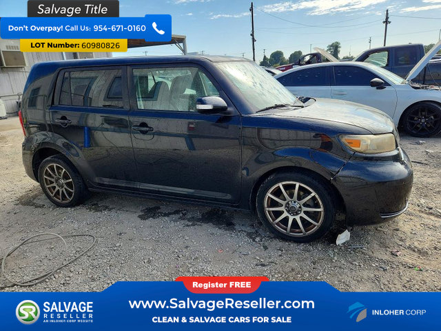 Used 2011 Scion xB FWD image 5
