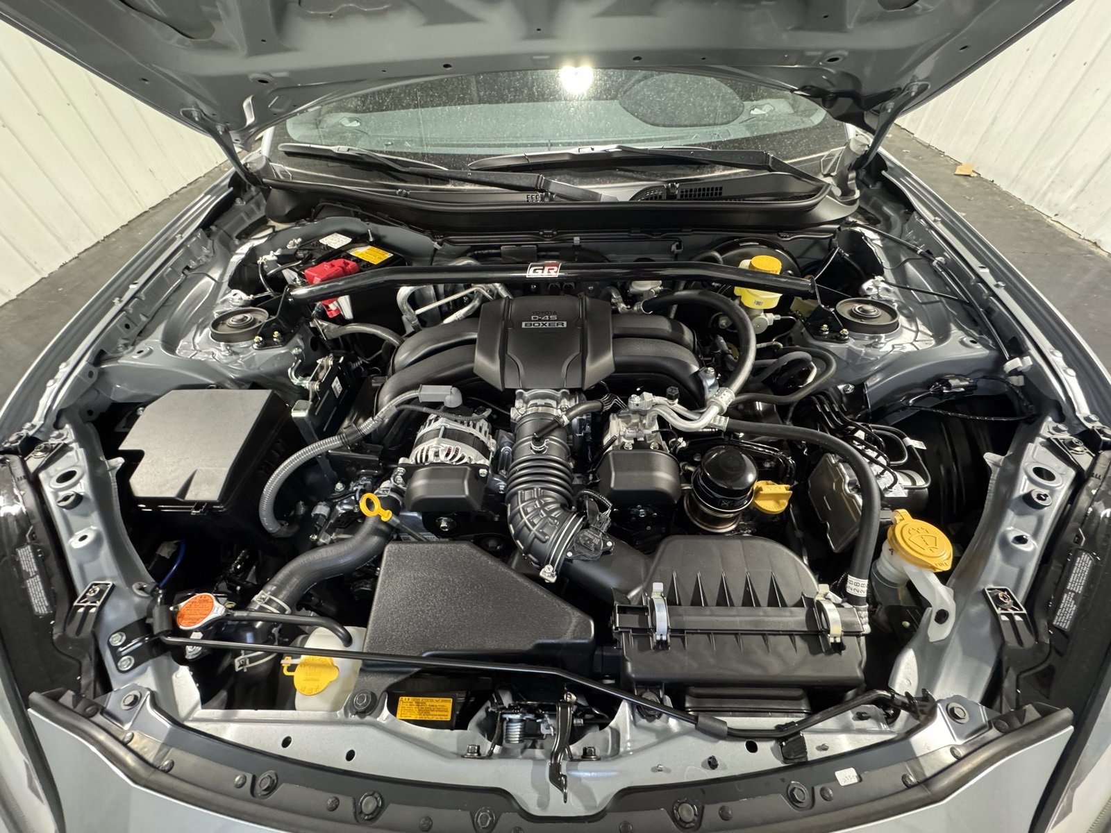 New 2025 Toyota GR86 Premium w/ GR Wheel Package (TMS image 13