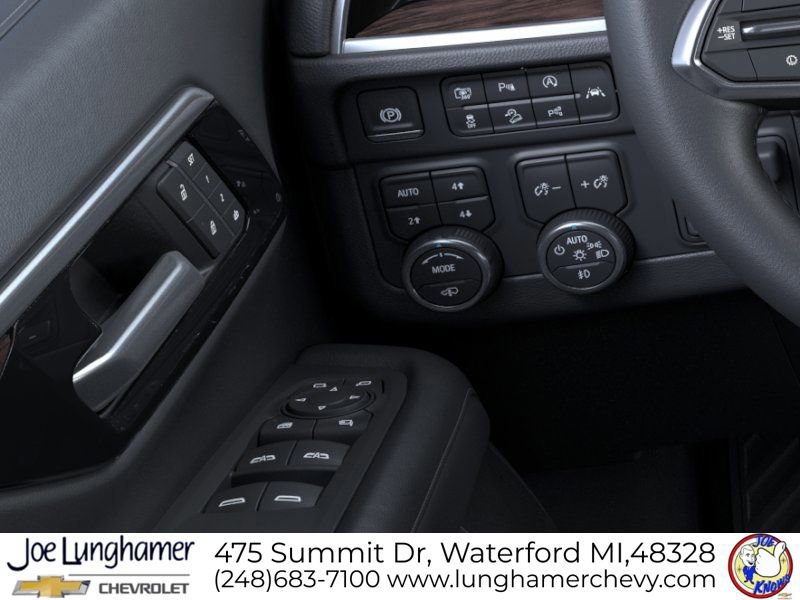 New 2026 Chevrolet Suburban LT AWD/4WD image 24