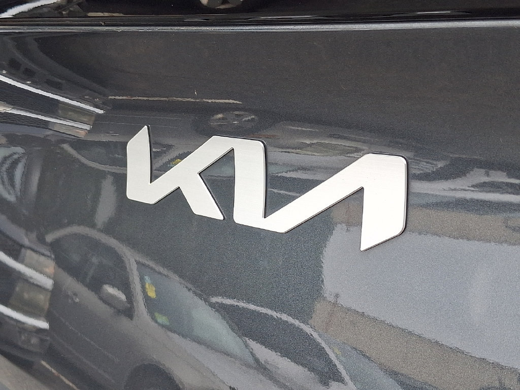 Used 2023 Kia Sportage LX AWD/4WD image 29