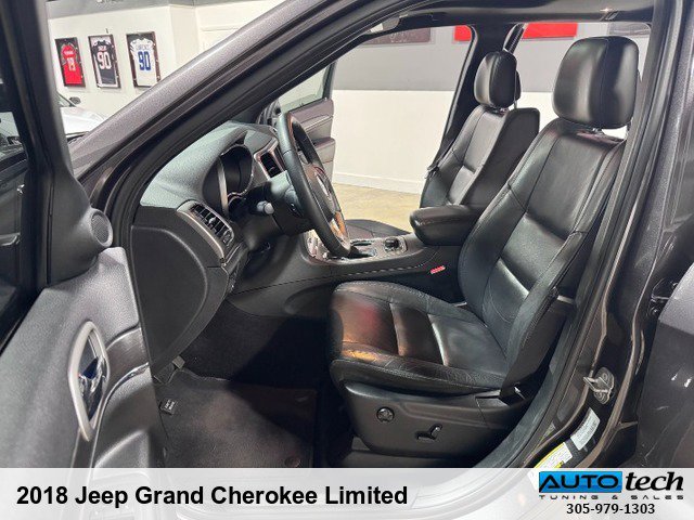 Used 2018 Jeep Grand Cherokee Limited image 25