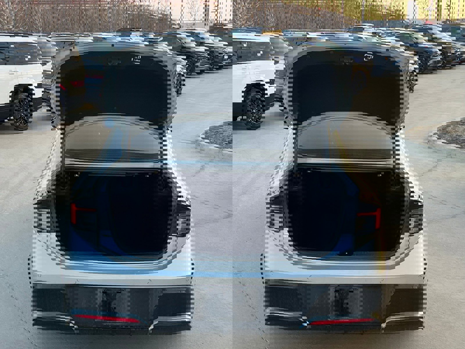 Used 2024 Hyundai Sonata Limited image 15