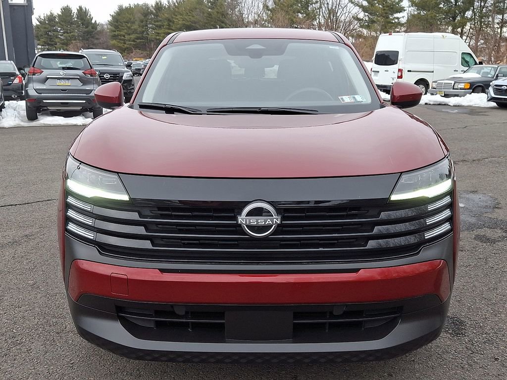 Certified 2025 Nissan Kicks SV image 2