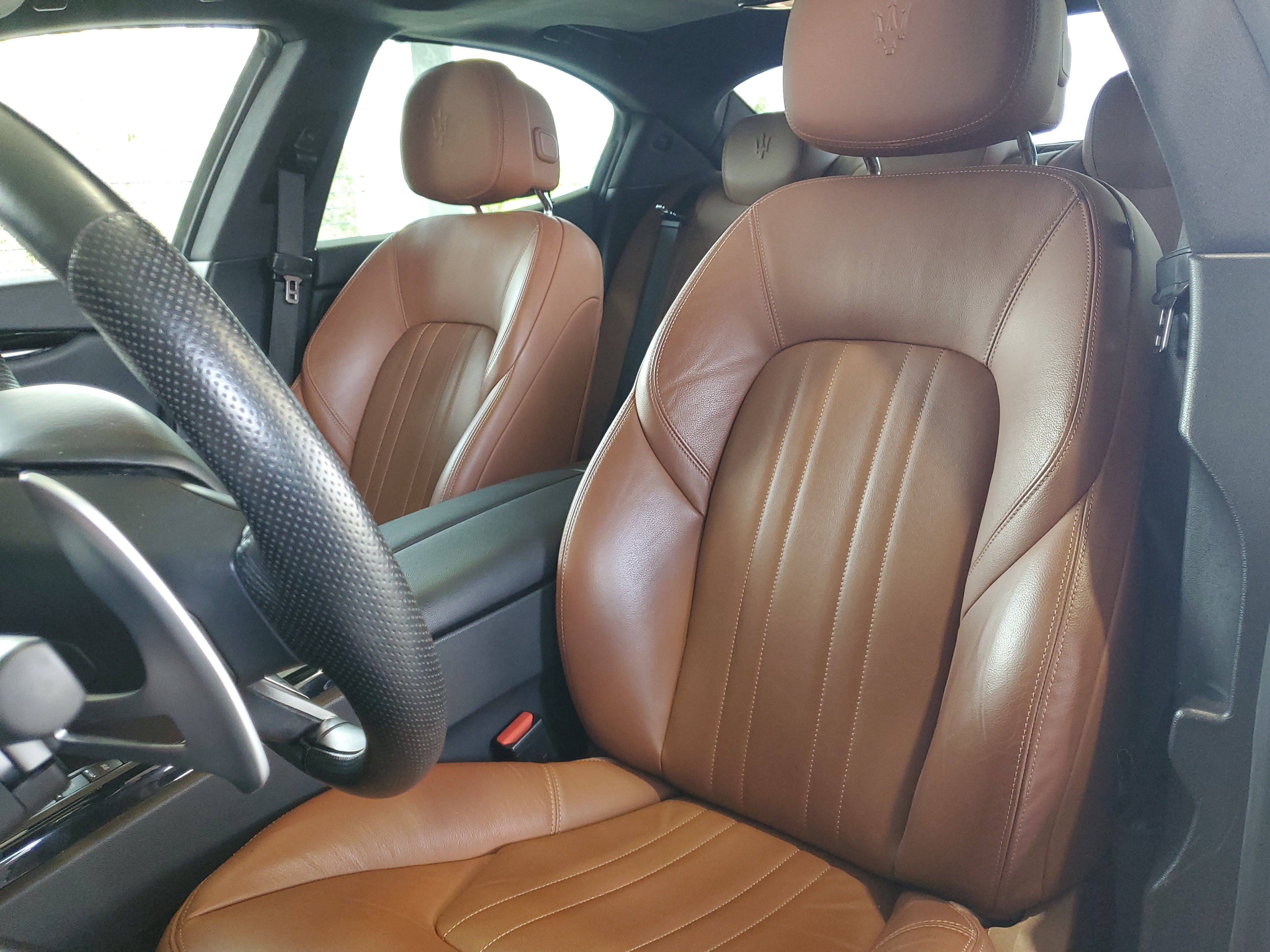 Used 2022 Maserati Ghibli Modena RWD image 19