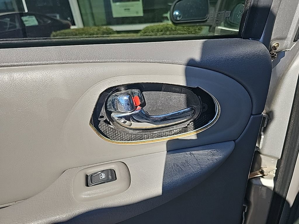 Used 2005 Chevrolet TrailBlazer LS w/ LS Preferred Equipment Group image 13