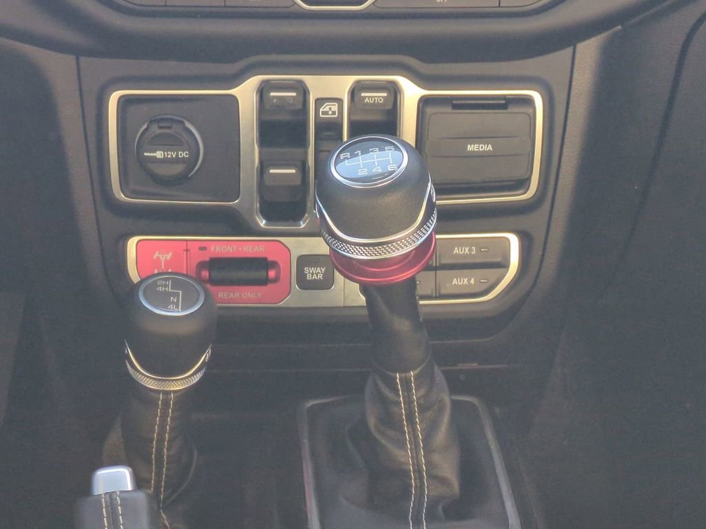 Used 2018 Jeep Wrangler Unlimited Rubicon image 21